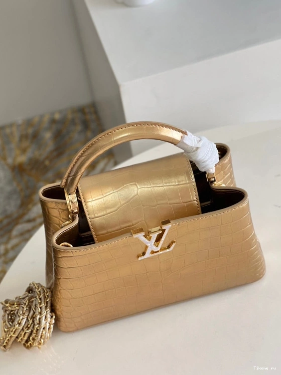 Affordable VUITTON BB CAPUCINES LOUIS 0719